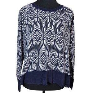 ⭐️PJ Salvage Navy and White Patterned Top With Geometeic Pattern Size Small